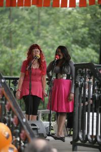 Dolls House performers - pretty in pink