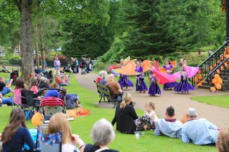A great setting fot the Belly Dance Flames 2015 (credit: Ian J. Parkes)