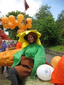 Flower power from the Carrot Nappers at the carnival 2017