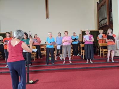 Kaleidoscope Choir perform inside for the first time since the pandemic (DO)