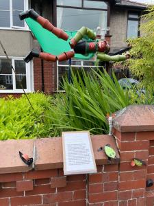 Super G protects mini beasts as part of the Flowerpot Trail (Linda Rolland 2021)