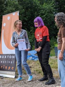 The Shakespeare Jukebox receive the Street Theatre award (credit: Annie Osborne)