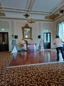 The scene is set for a Vinyl Disco Extravaganza at the Palace Hotel (SB)