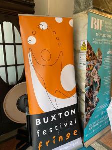 Side by side at the Pump Room (MK)