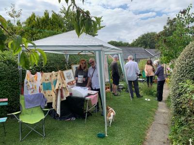 Pop Up Art in the Garden (JH)