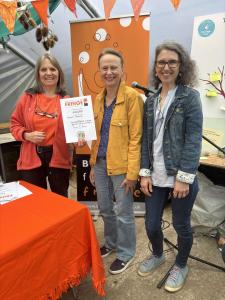 Jayne Fanthorpe Walker and Maria Carnegie from 2025 Street Theatre award winners, The Shakespeare Jukebox (credit: Moira Kean)