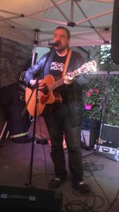 WH playing in Buxton (photo A .Sykes)