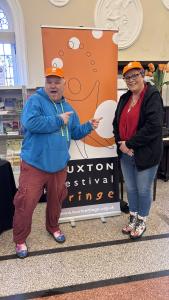 Darren and Trish with the Fringe logo (MK)