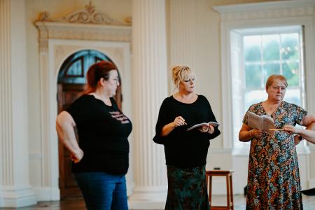 Cagebirds Rehearsals  - Photo by Kelianne Newiss